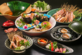 豪華「螃蟹會席方案」菜色範例 <照片僅供參考> <照片中的生魚片拼盤,陶板烤蟹,螃蟹什錦火鍋皆為兩人份>
