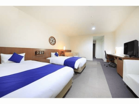 広さ人気のツインルーム　こちらにエキストラベッドを入れてトリプルとしてもご利用可能