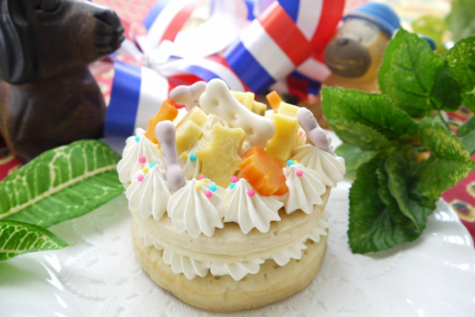 ワンちゃん用の手作りケーキです♪
