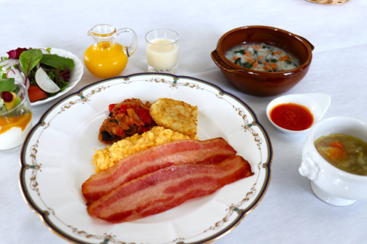 【朝食プラン】軽井沢の景色を見ながらのんびり朝食を　１泊朝食付のお気軽プラン【公式HP限定価格】