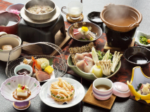 冬のお楽しみといえばやっぱり“寒ブリ”身の締まり抜群の旨みをご堪能ください。