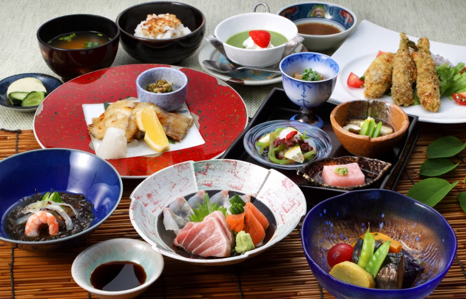 令和7年7月より季節限定料理コースイメージ