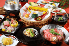[One night stay with two meals included] Chef's recommendation: Kakayama Kaiseki course to delight your eyes and taste buds. Deluxe course from 2026/4/1～