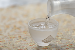 花かんざしお勧めの地酒をお楽しみくださいませ。 花かんざしお勧めの地酒をお楽しみくださいませ。