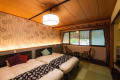 「和ツイン~琉球畳にハリウッドツイン」畳のお部屋にフランスベッド社の電動リクライニング付きベッドをご用意しております。リクライニング機能付きなのでベッドでお寛ぎいただきながらもTVや読書などをゆったりとお楽しみいただけます。
※この客室は2階となりますので、足のご不自由なお客様はご相談ください。 「和ツイン~琉球畳にハリウッドツイン」畳のお部屋にフランスベッド社の電動リクライニング付きベッドをご用意しております。リクライニング機能付きなのでベッドでお寛ぎいただきながらもTVや読書などをゆったりとお楽しみいただけます。
※この客室は2階となりますので、足のご不自由なお客様はご相談ください。