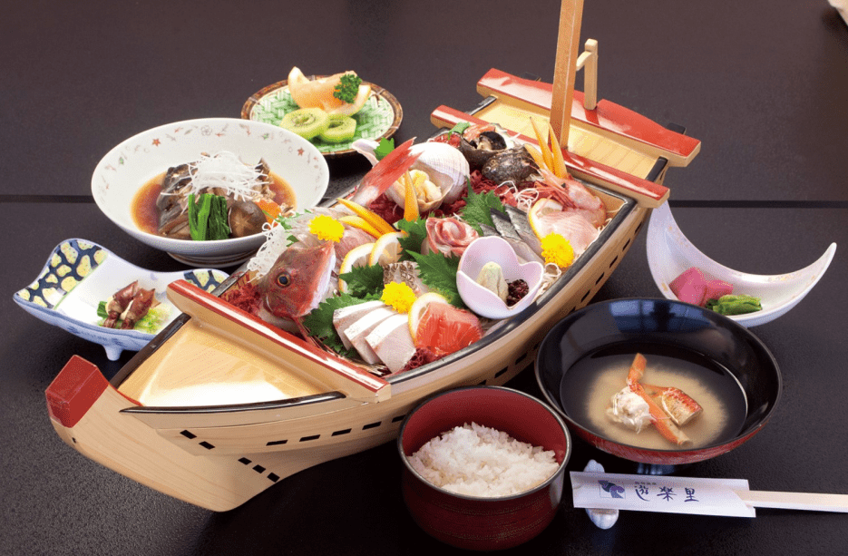 鳥海温泉 遊楽里 プランの詳細 舟盛 温泉でお仕事バッチリ 大人気 1人de舟盛り堪能プラン