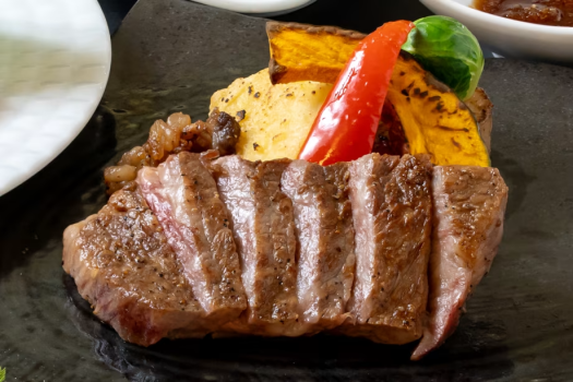 【絹の渓谷　碧流（へきりゅう）】ご当地ブランド牛「とちぎ和牛」をご堪能ください！