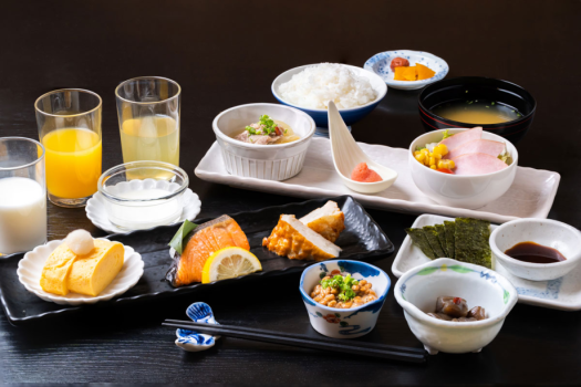 【パノラマイン山中湖】ご朝食は、和食を中心に。朝から元気をチャージ！