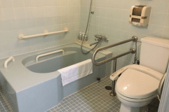 洋室(バリアフリー対応ツイン)27平米　＜バス・トイレ付＞