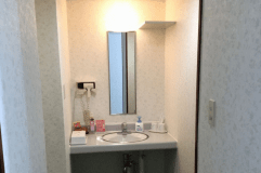 洋室(バリアフリー対応ツイン)27平米　＜バス・トイレ付＞