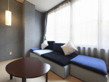 ＜月～TSUKI～＞和室ツインシモンズのセミダブルベット＋シャワールーム付