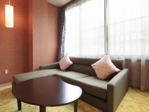 ＜日～NICHI～＞和室ツインシモンズのセミダブルベット＋シャワールーム付