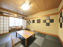 ＜炭～SUMI～＞和室１０畳