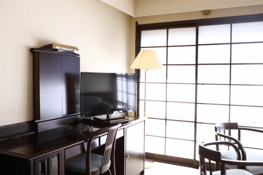 Twin Bedroom + Japanese-style Room／non-smoking