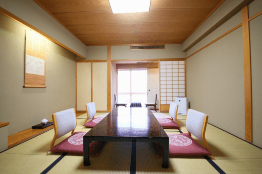 Japanese-style Room (10 tatami mats)／non-smoking
