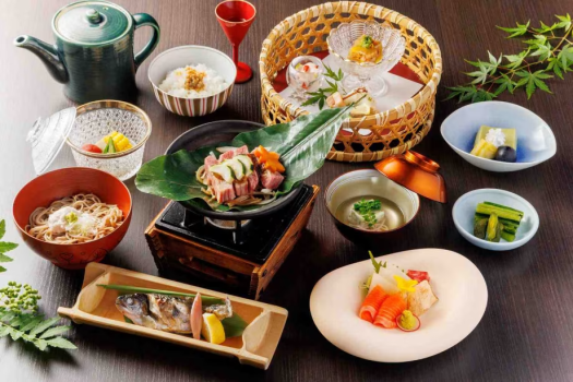 彩いろどり｜季節替わり、スタンダード彩会席