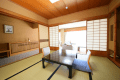 Japanese-style Room (8 tatami mats) with Living Room／non-smoking