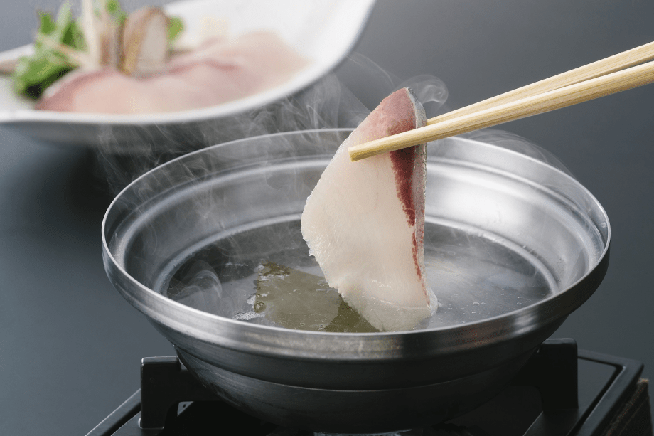 【2月限定企画】鰤しゃぶ＆鮑踊り焼きのＷメイン付☆冬の味覚｢鰤｣を美味しくお召し上がり下さい☆華会席《公式HP予約最安値》