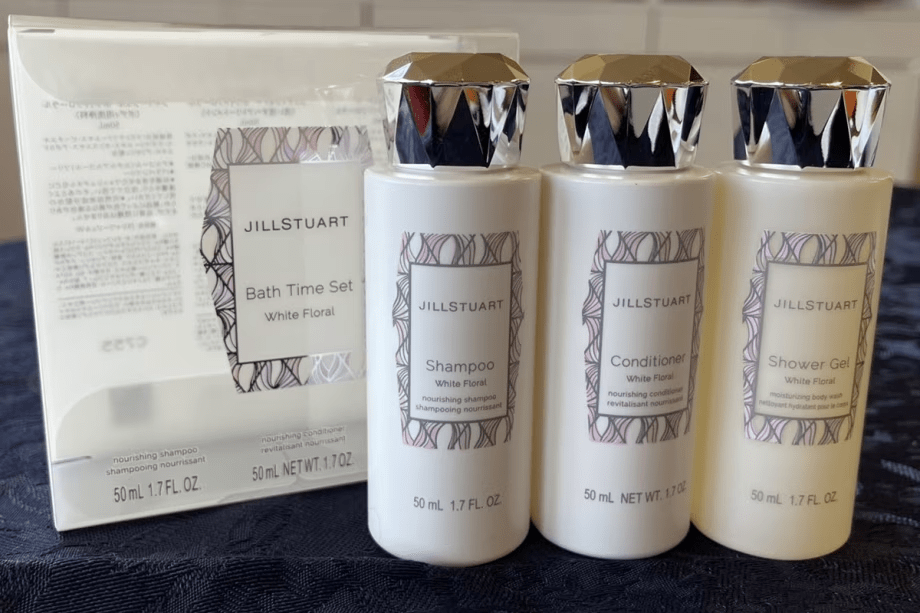 JILLSTUART バスタイムセット(シャンプ・トリートメント・ボディソープ)