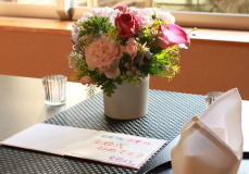 【アニバーサリープラン】記念日におすすめ！フラワーアレンジメントなど4大特典付き／ご夕食は葵会席【食事会場は宿おまかせ】