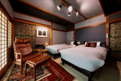 源泉かけ流し温泉付　和室8畳ベッドルーム