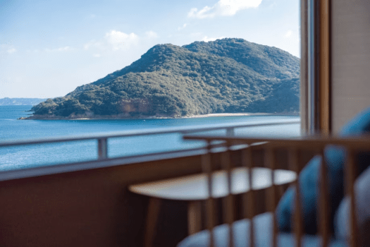 【2025-26 冬限定】絶景×温泉×グルメ堪能！寒い冬は近場でのんびり♪