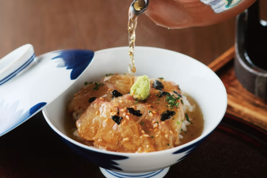 【鯛胡麻お刺身御膳】お刺身のままでも美味しい、瀬戸内海産の「鯛」の旨味をぜひ 【鯛胡麻お刺身御膳】お刺身のままでも美味しい、瀬戸内海産の「鯛」の旨味をぜひ