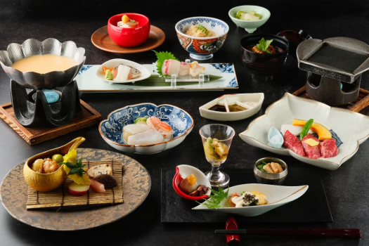 【1泊2食-ダイニング舷-Gen-】＜2021年新食事処OPEN＞コンパクトな“和モダン空間”で瀬戸内の幸を味わう