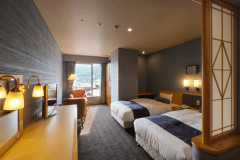 【街＆山側眺望】洋室ツインルーム