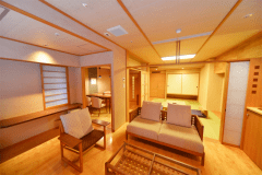 ■半露天風呂付き客室　武蔵野