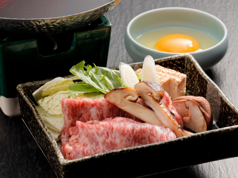 贅沢の極み！秋の味覚祭り☆コクと風味を楽しむ【福島牛と国産松茸のすき焼き】付　旬の美食ビュッフェ