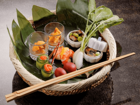 涼味と滋味が調和する【夏の料理長特別会席】鱧しゃぶと鮑陶板、福島牛網焼きを含む全11品≪個室確約≫