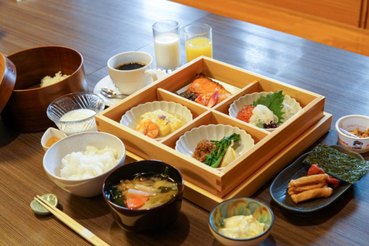 朝食
こだわりの和食御膳