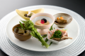 「夕食」あうら橘の創作料理「べっぴん料理」
特別な一日に贅沢なひとときを。和を基本とした創作料理「べっぴん料理」。目で楽しめ、もちろん味でもお楽しみいただけるよう、器からこだわりを持たせております。