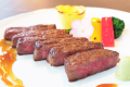 神奈川生まれの神奈川育ち。高級和牛「生粋かながわ牛」のステーキをどうぞ。