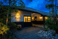 自然の息吹を感じる、湯布院の新しい玄関アプローチ