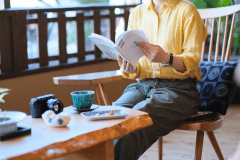 【滞在イメージ】好きなときに好きな場所へ。穏やかな海に癒され、自分のための時間を過ごす。ふらり、鞆の浦ひとり旅。