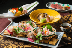 ＜少量美食会席＞質にこだわる美食家のためのお料理。お酒と一緒に楽しみたい方にもおすすめです。