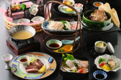 ＜特選会席 イメージ＞鞆の浦名物「鯛」をはじめとした瀬戸の豊かな自然の恵みお召し上がりいただけます