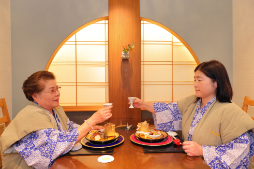 還暦や古希など、大切な方の様々なお祝いに、想い出に残る「旅」のプレゼントを。