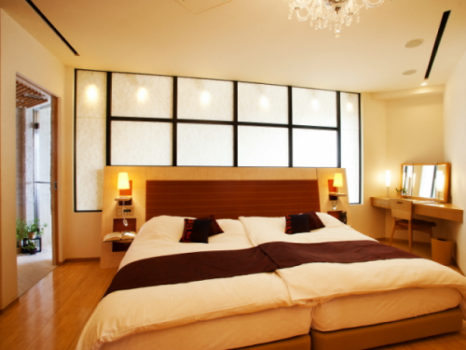 ◆Suite‐輝◆ハリウッドツイン＋和室＋ジャグジー／60平米【落ち着きある角部屋】