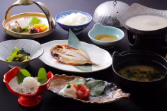 身体が元気になる湯宿の朝ごはん。焼き魚は3種類からお選び下さい。