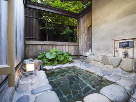 CHIGUSA with open-air bath