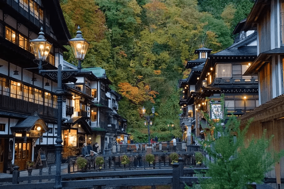 秋の銀山温泉 秋の銀山温泉
