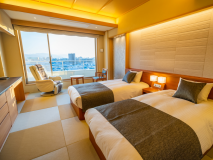 2022年2月新設の和モダンツイン！シモンズ製ベッドや優れた調湿機能のエコカラット壁などを配置。極上の癒し空間を演出♪