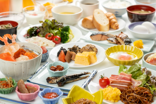 [60 days advance booking] DINNER, BED AND BREAKFAST PACKAGE/ Enjoy dinner buffet "Megumi"