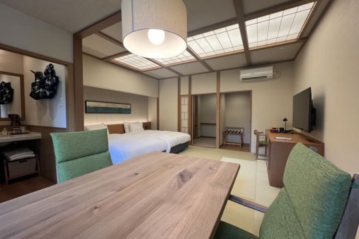 【ごちそうダイニング】限定・露天風呂付客室が3000円お得　季節の変わり目は温泉で気持ち良い滞在を