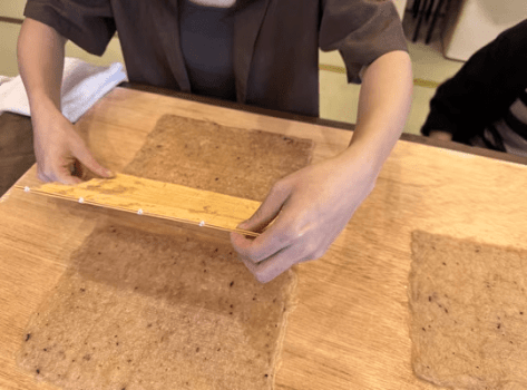 手作りの和紙作り。自分だけの特別な一つを作りましょう