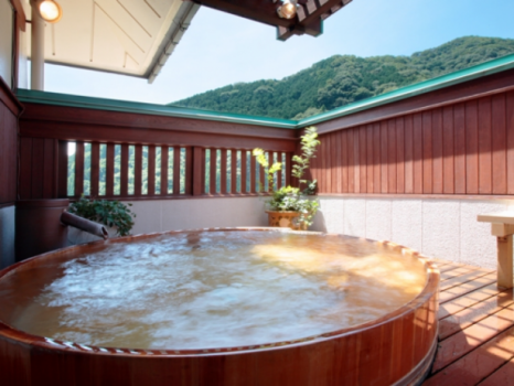 【直前割】夕食17：30～時間指定×直前予約でお得に宿泊　ごちそうダイニング豊富～toyotomi～
