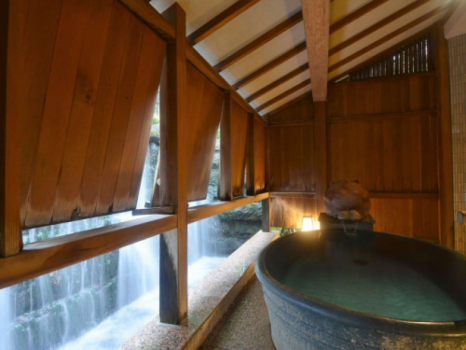 湯あそび処　湯次郎の湯